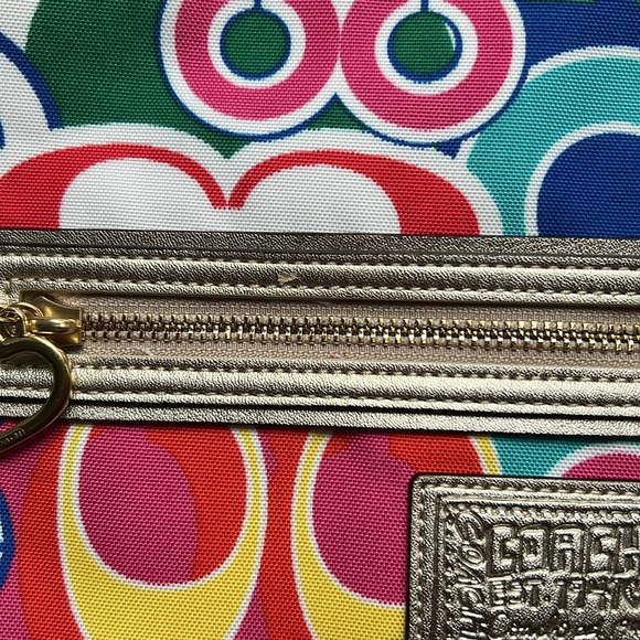 Authentic Coach purse - Picture 11 of 14